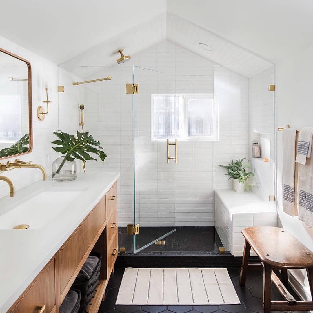 4 Desain Kamar Mandi Kecil Minimalis Paling Diminati
